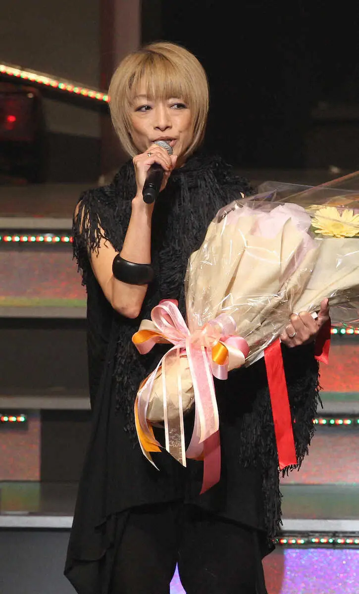 夏まゆみさん死去にAKB48公式も追悼「先生に振付いただいた多くの楽曲はこの先もずっと大切に…」