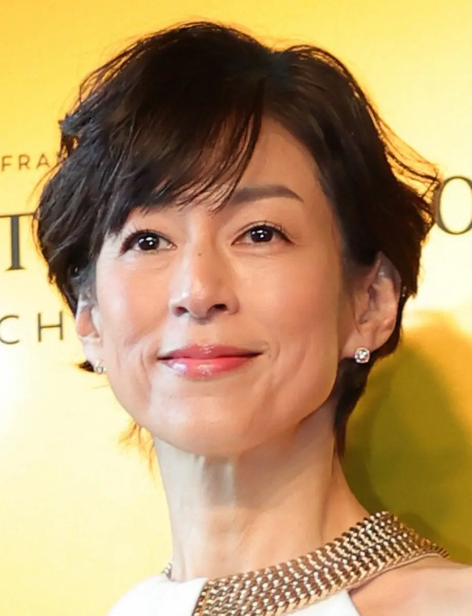 鈴木保奈美「カッコ良くて」　舞台での姿があまりに凄くて逆に落ち込んでしまう人気女優　共演に「夢かと」