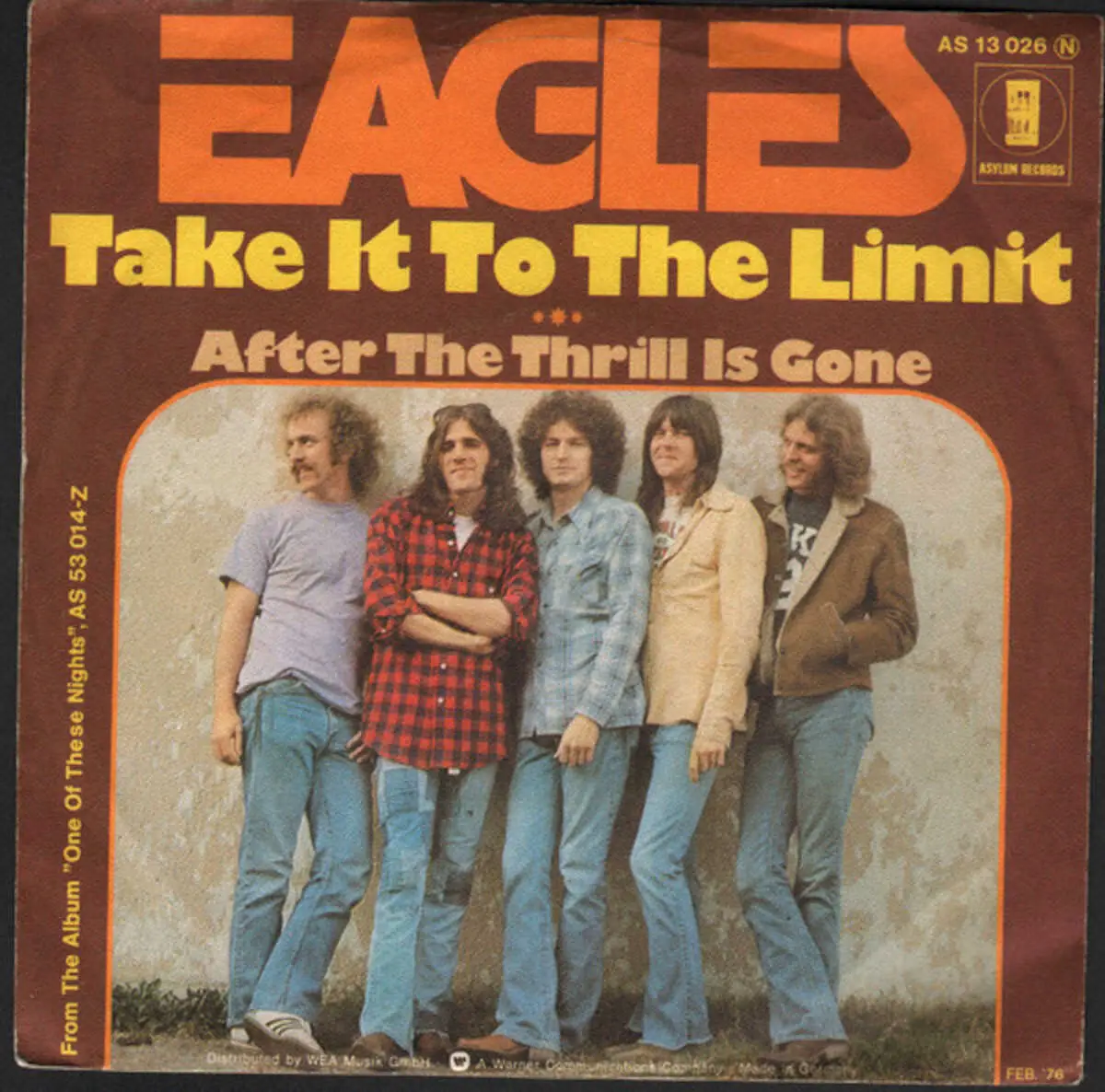 「Take　It　To　The　Limit　」のレコード・ジャケット。右から2人目がマイズナー氏（AP）
