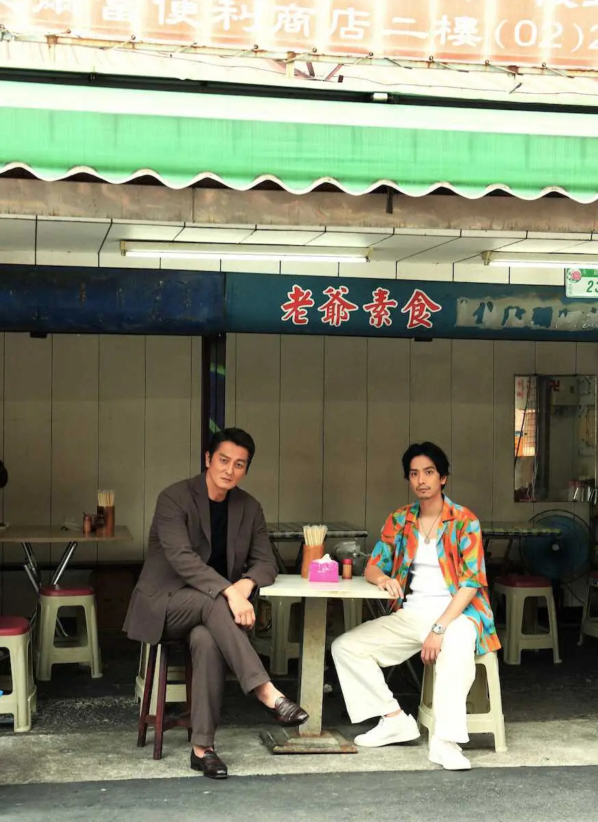 映画「氷室蓮司」の台湾ロケに参加した本宮泰風と黒羽麻璃央