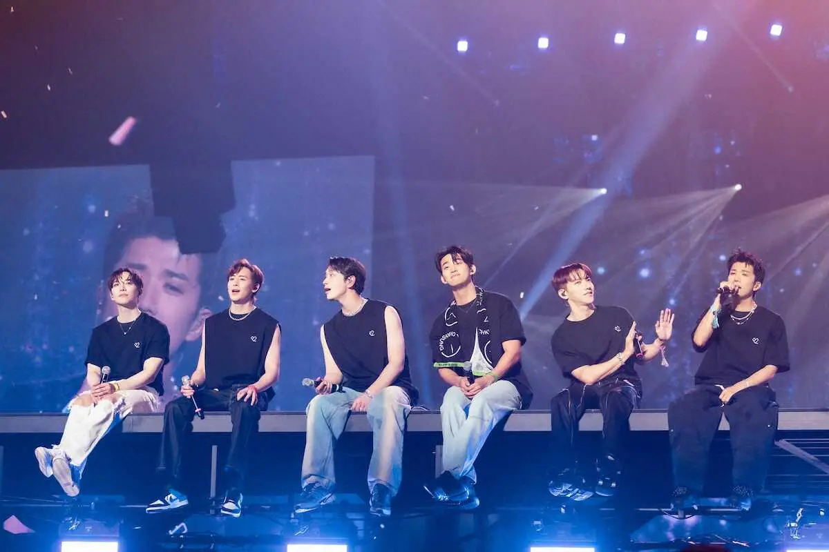 2PM　7年ぶり6人全員で公演「みんな元気～？ただいま～！」