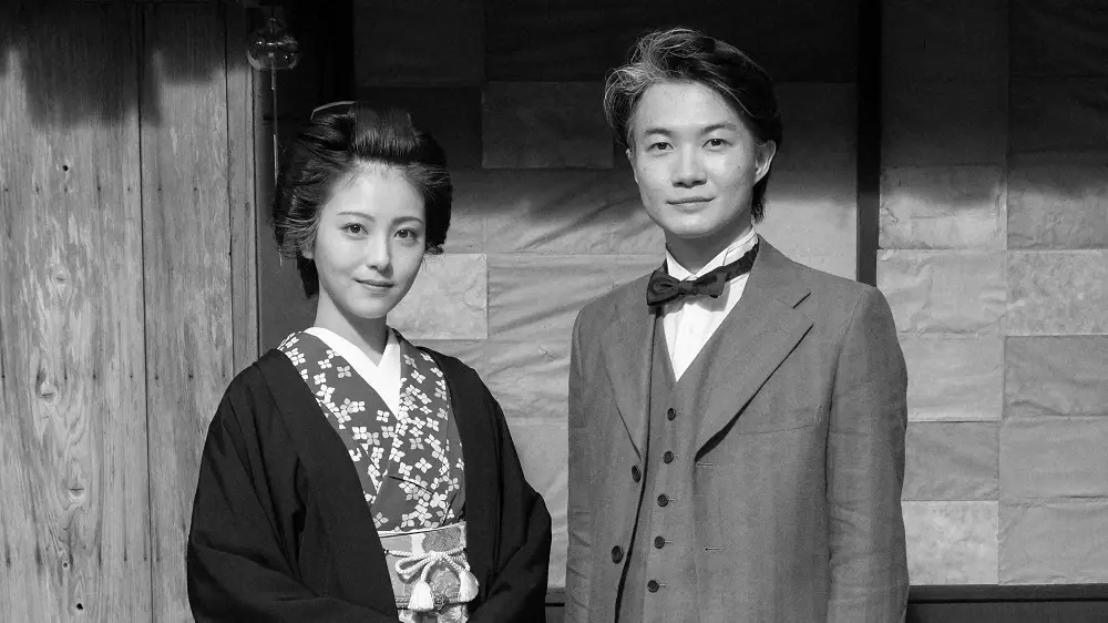 連続テレビ小説「らんまん」の万太郎役・神木隆之介と寿恵子役・浜辺美波が朝ドラ史に残る夫婦像を創り上げた（C）NHK