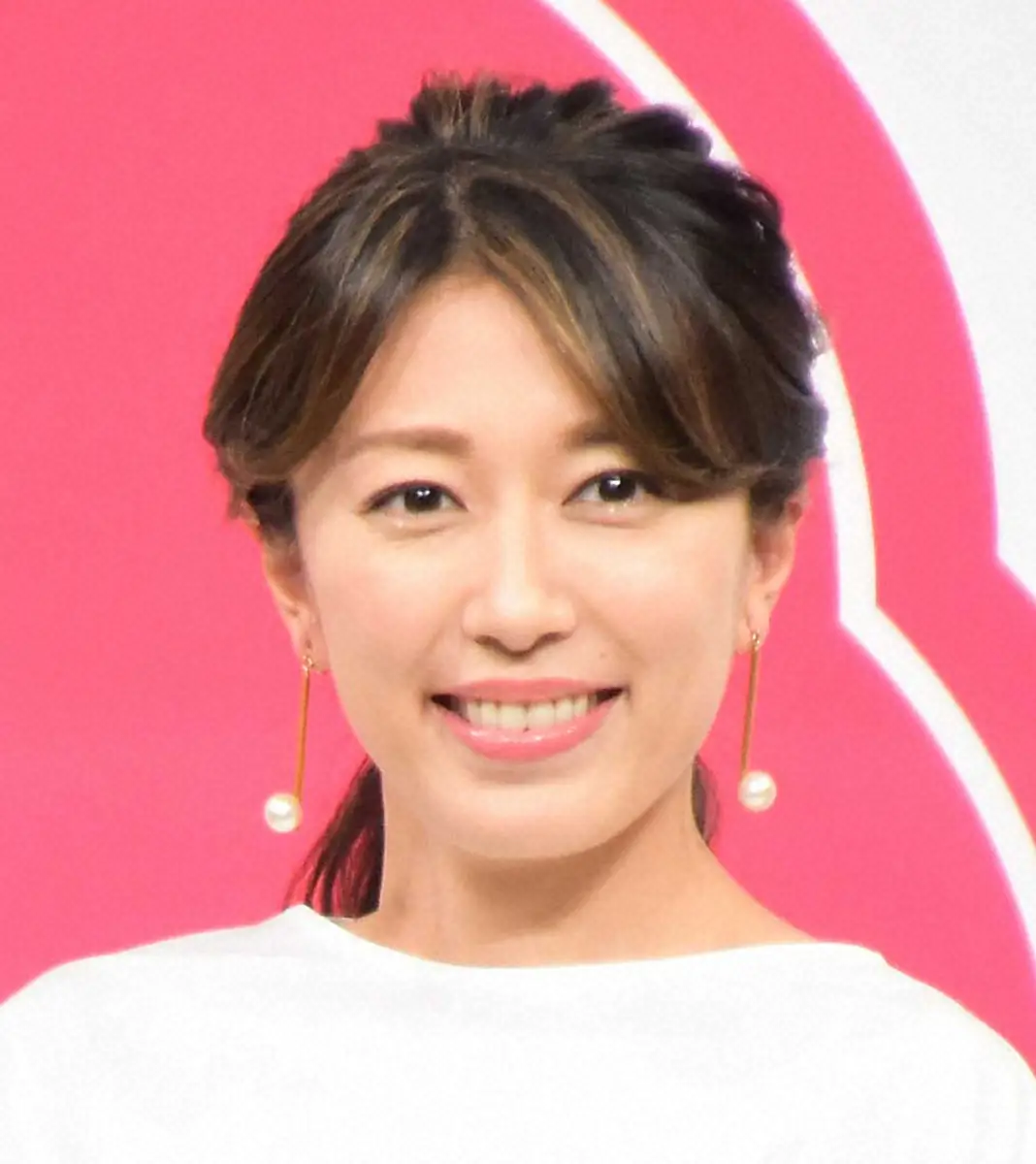 里田まい　「クリスマスツリーを出しました」も4歳愛娘が「朝からメソメソフガフガ」のワケとは