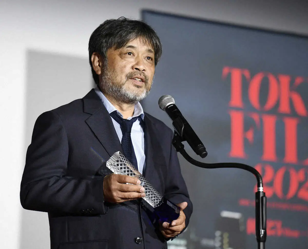 東京国際映画祭で最優秀監督賞を受賞した岸善幸監督