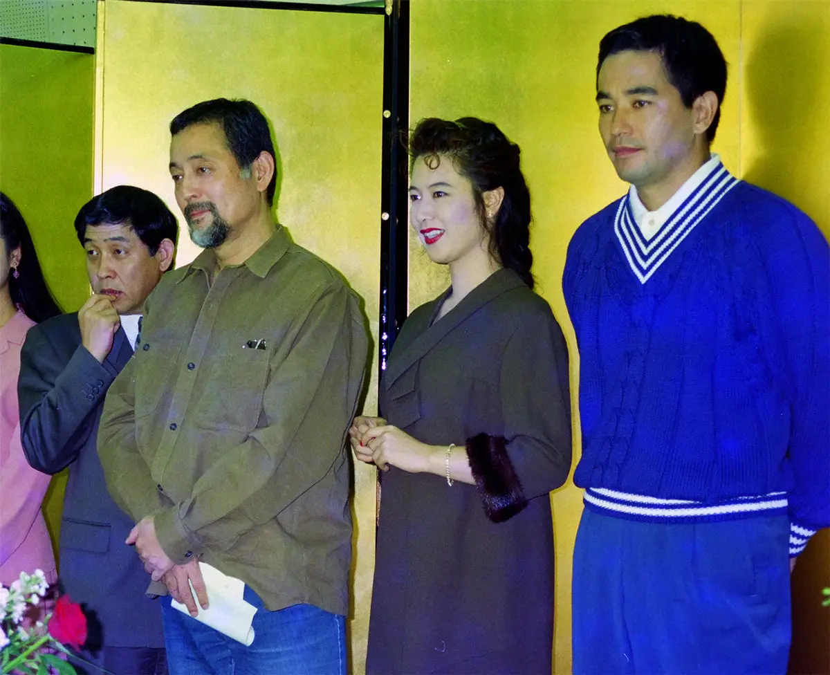 1992年、NHK「欅の家」制作発表に出席した（右から）定岡正二、名取裕子、仲代達矢、萩本欽一