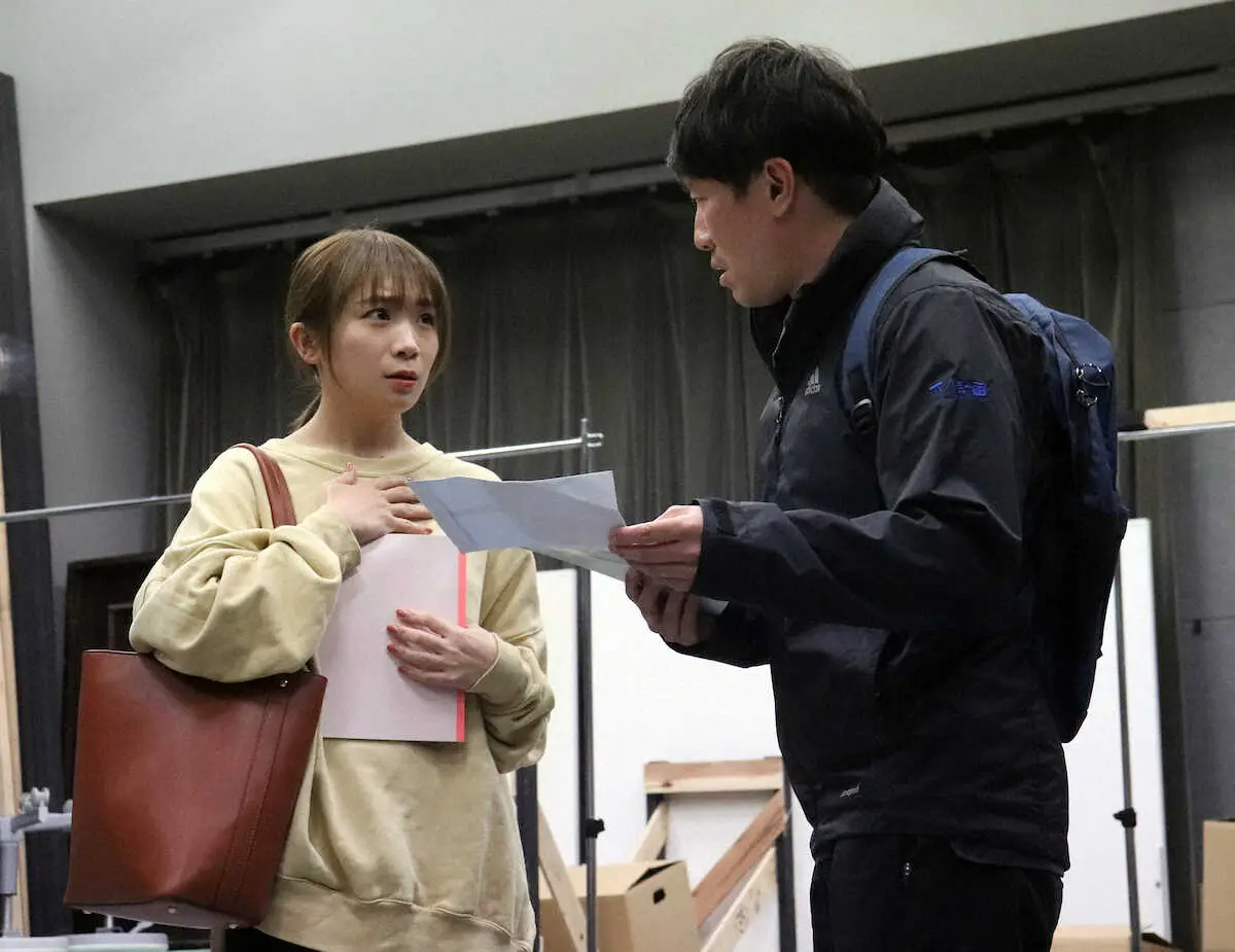 秋元真夏　乃木坂卒業後の初舞台で稽古公開「女優といえるようにならなきゃ」