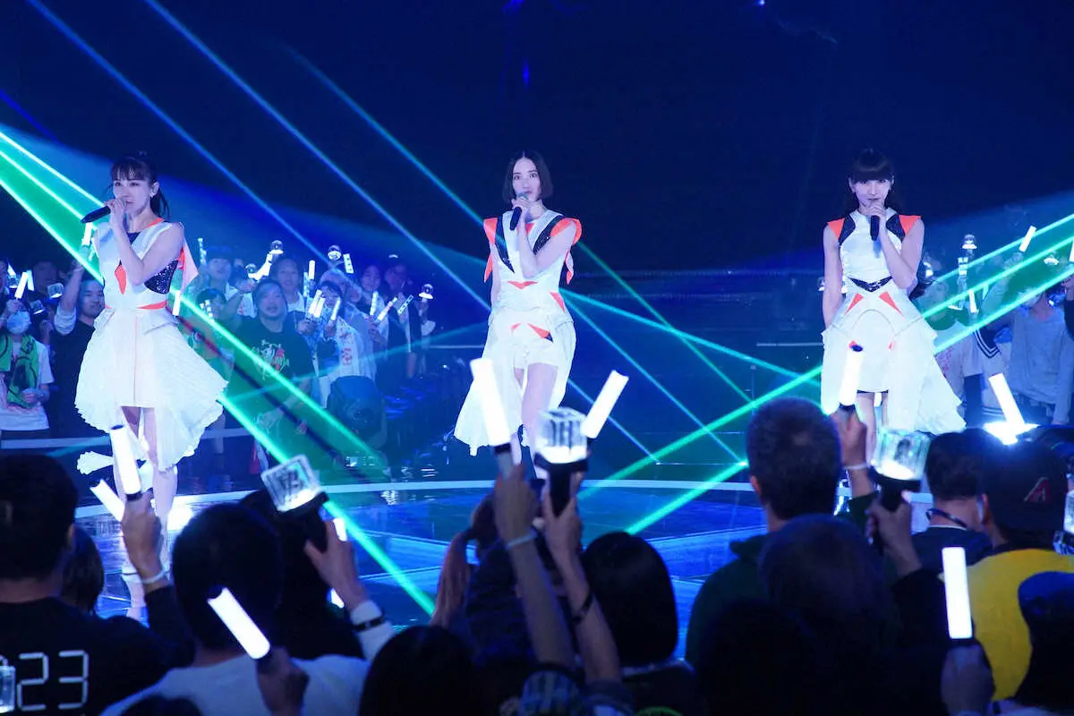 【紅白】Perfume　女性グループ最長タイの16年連続出場　ライブの鉄板曲「FAKE　IT」披露
