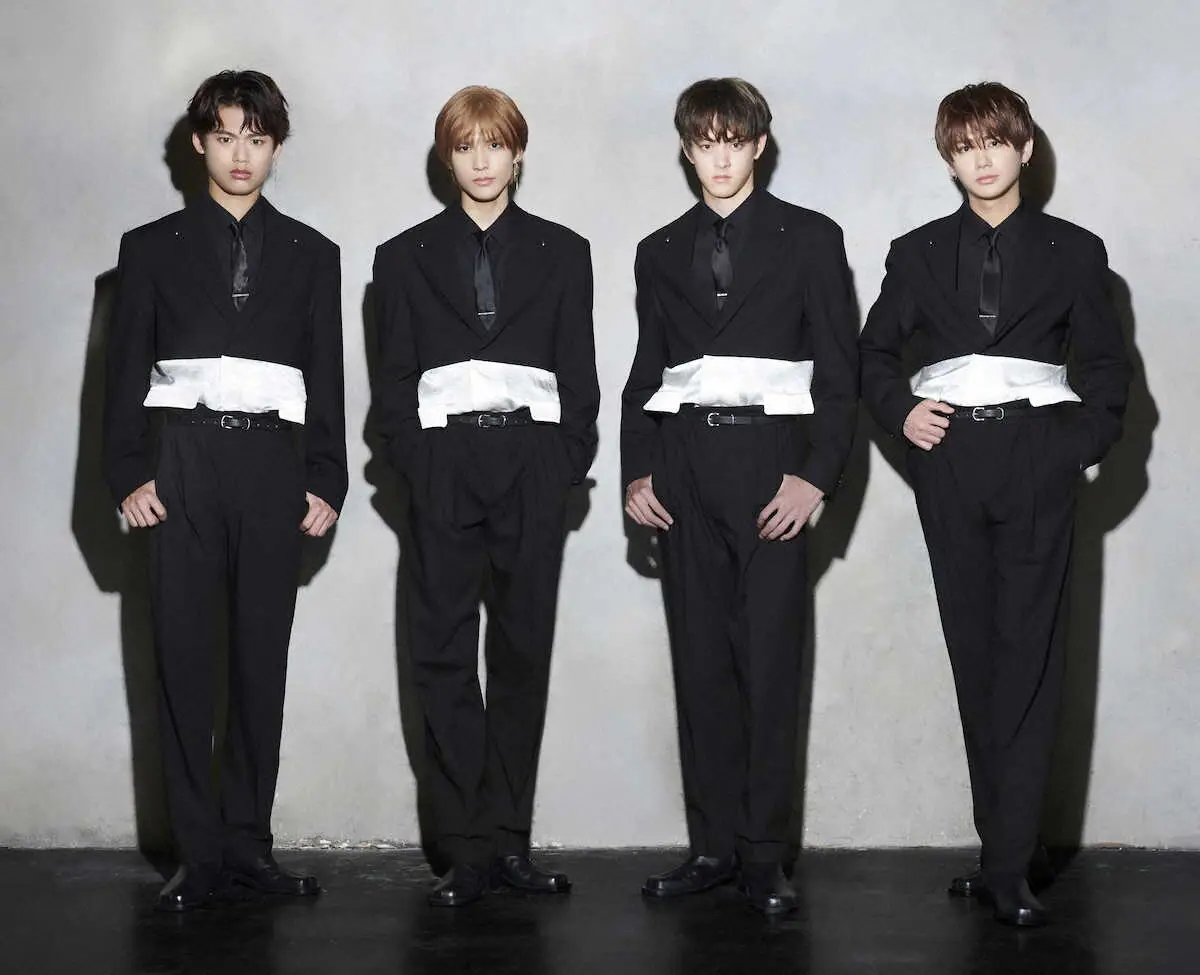 3月20日にデビューする男性4人組「4-CaraT」（左から）呉愁真、酒寄楓太、メイヒュー翼、磯野亨　　　　　　　　　　　　　　　　　　　　　　　　　　