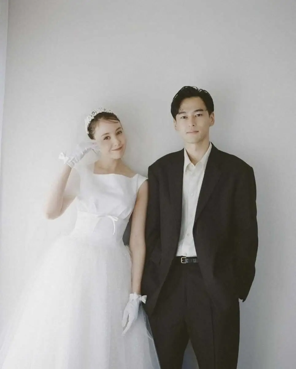 俳優の山本直寛との結婚を発表したトリンドル玲奈（本人インスタグラムから）