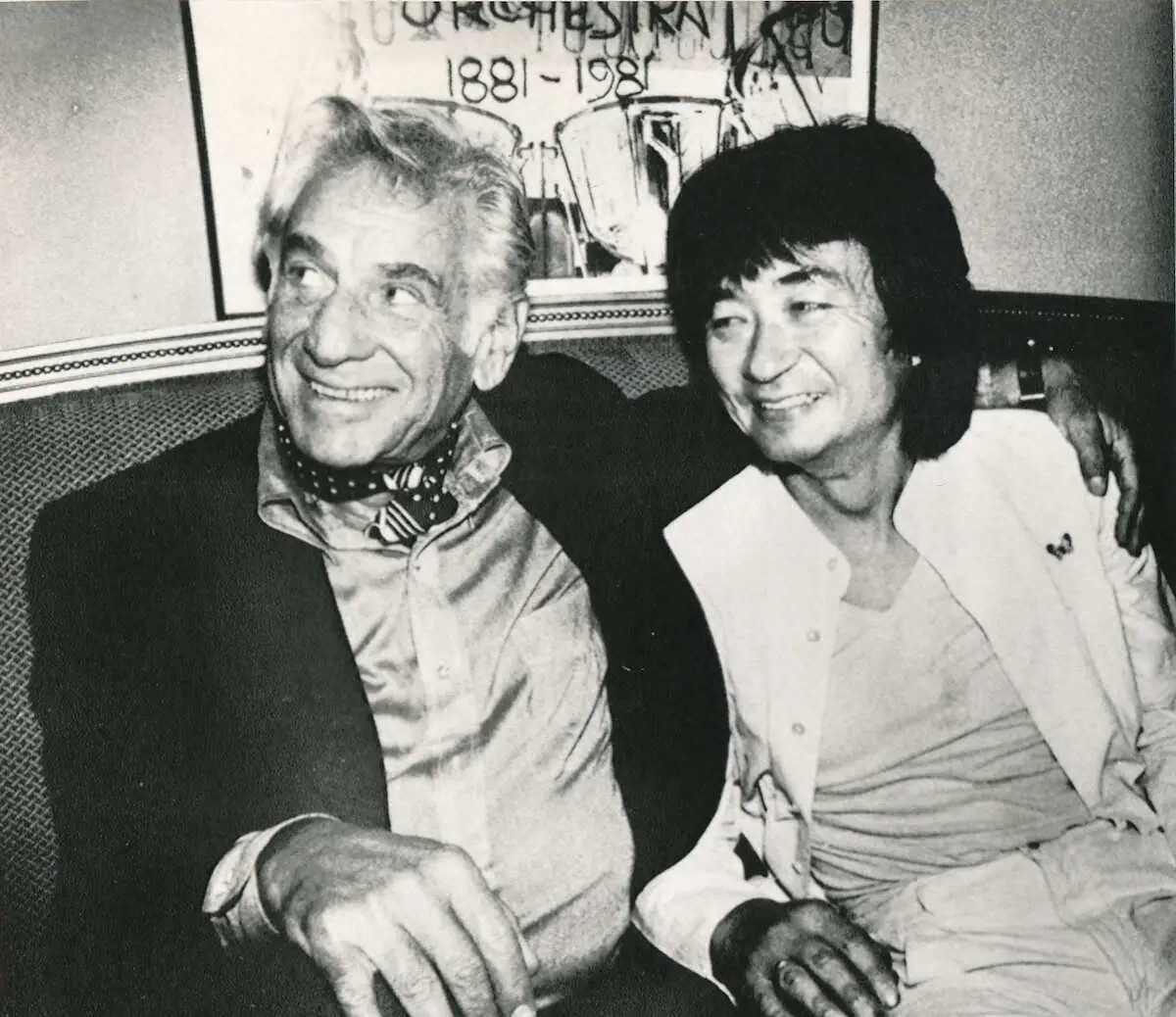 80年、小澤征爾さんとレナード・バーンスタイン（左）（UPI）