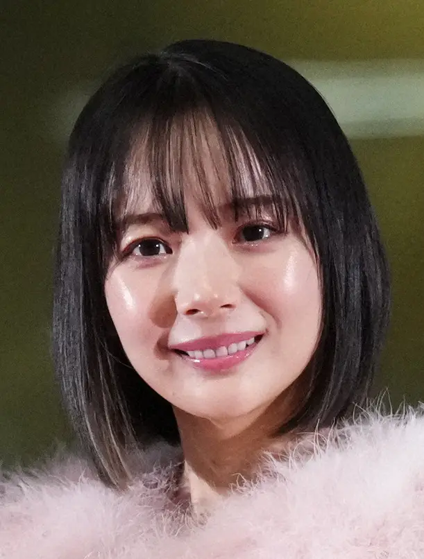 岡田紗佳「めちゃくちゃ可愛かったぜ」森香澄と2ショットに「最強にかわいい二人」「姉妹みたい」の声