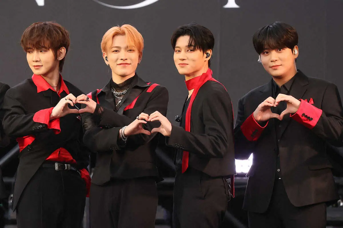 ATEEZ　日本3枚目シングル発売記念イベント登場　HONGJOONG「愛してるよ！」