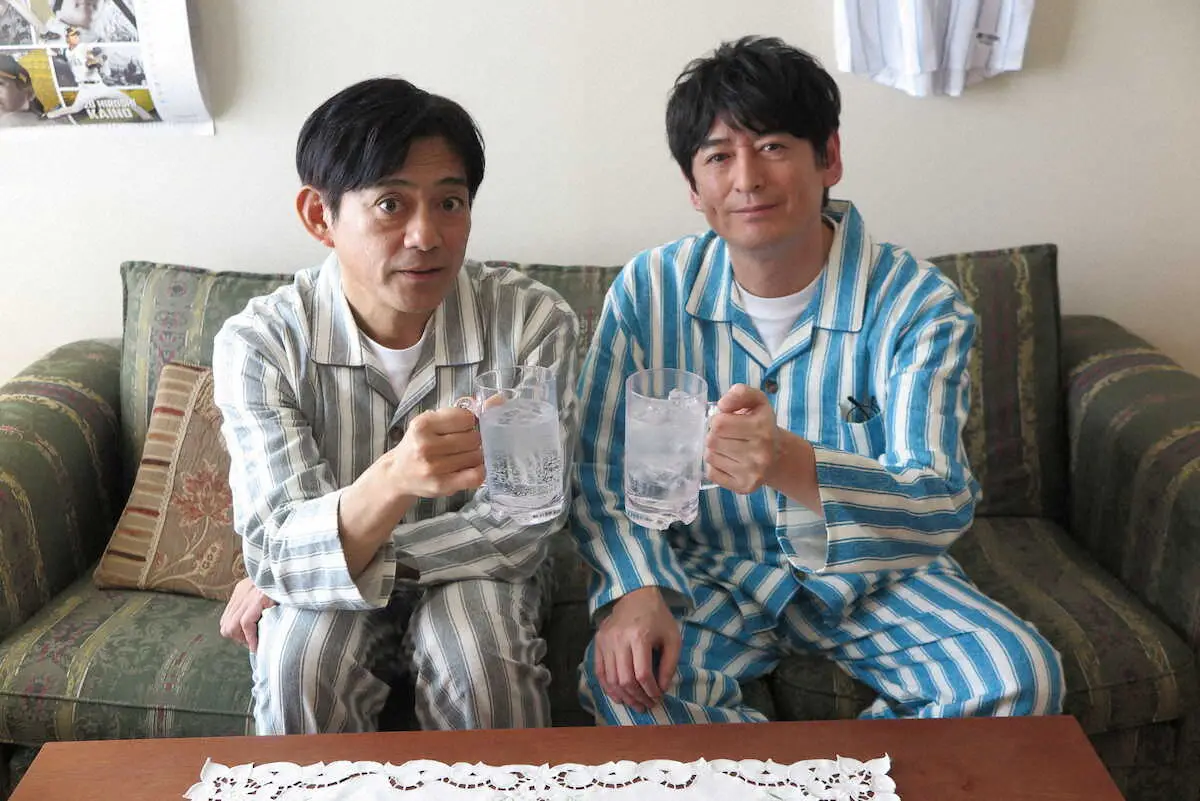 博多華丸・大吉　“家呑み”がレギュラー番組に　パジャマ姿でお笑い界や死生観を語る
