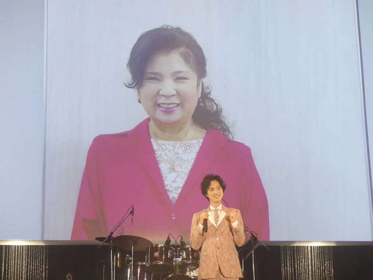 演歌第7世代・青山新　尊敬する八代亜紀さんに誓う「八代さんの歌を歌い継いでいきます」