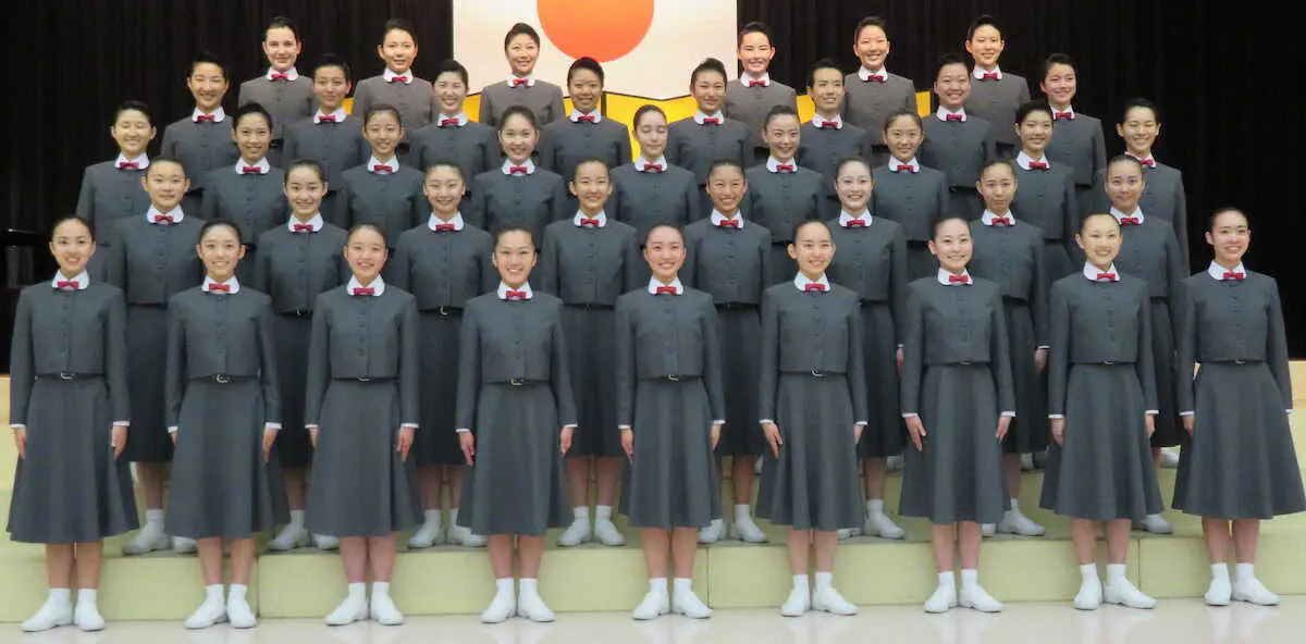 宝塚音楽学校入学式で理事長が宙組生急死受け改善取り組み強調　新入生40人に「1人で抱えず相談を」