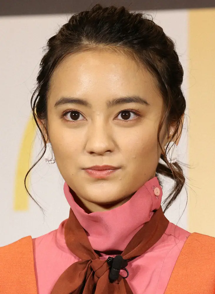 【画像・写真】岡田結実　2年かけて伸ばした髪の毛で「パーマと前髪作った」新ヘア披露　周囲からは「大好評」