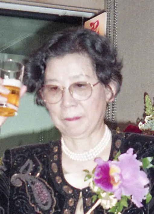 小山内美江子さん死去　「金八先生」児島未散が追悼「背中をポンと叩き言葉をかけてくださった」