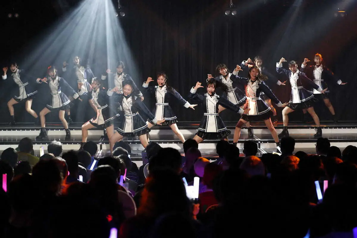 10年半ぶりのNMB48オリジナル新公演「天使のユートピア」で弾ける13人の選抜メンバー（C)NMB48