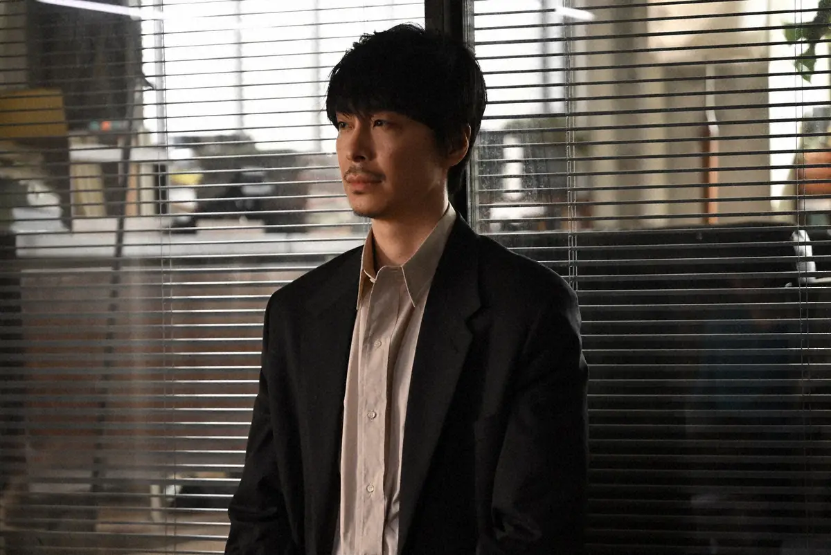 TBS日曜劇場「アンチヒーロー」第6話。弁護士を演じる長谷川博己（C）TBS
