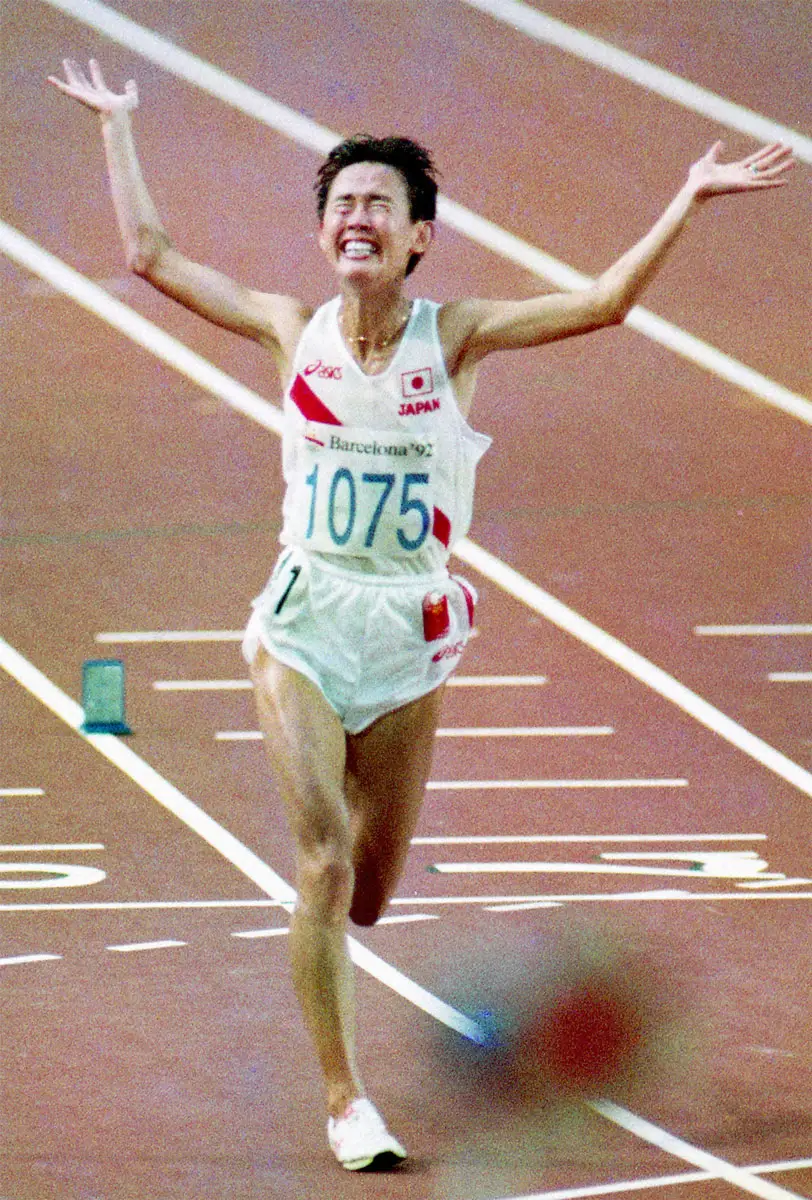 1992年バルセロナ五輪女子マラソンで銀メダルに輝いた有森裕子さん