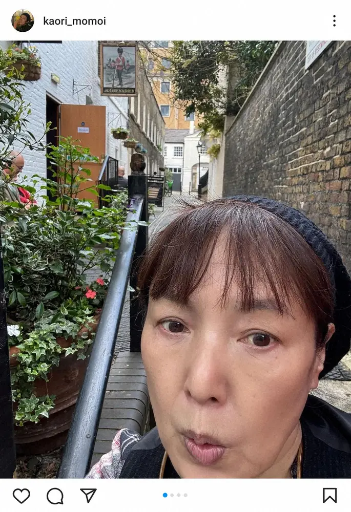 73歳・桃井かおり、ロンドンで「歩くこと2時間」　老舗隠れ家パブの味求め「不思議の国のアリス体験」