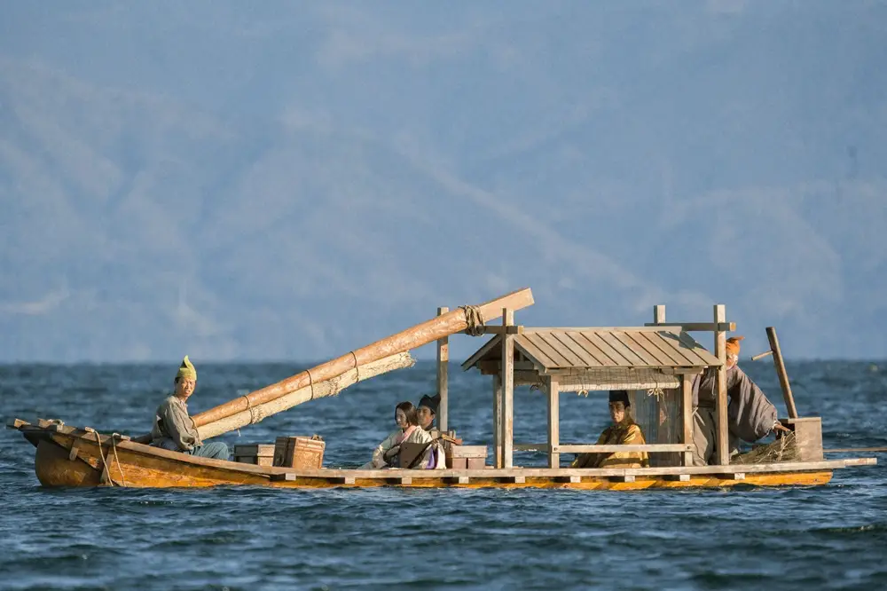 「光る君へ」越前編開幕！琵琶湖ロケで“特注の舟”製作3カ月「安全第一」海より難易度高く　美術語る裏側