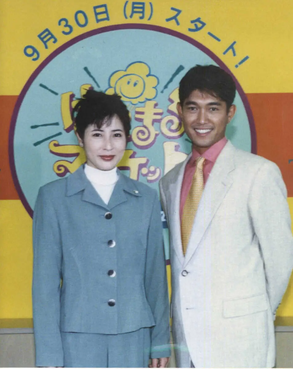 薬丸が出演した「はなまるマーケット」は長寿番組に。左は岡江久美子さん
