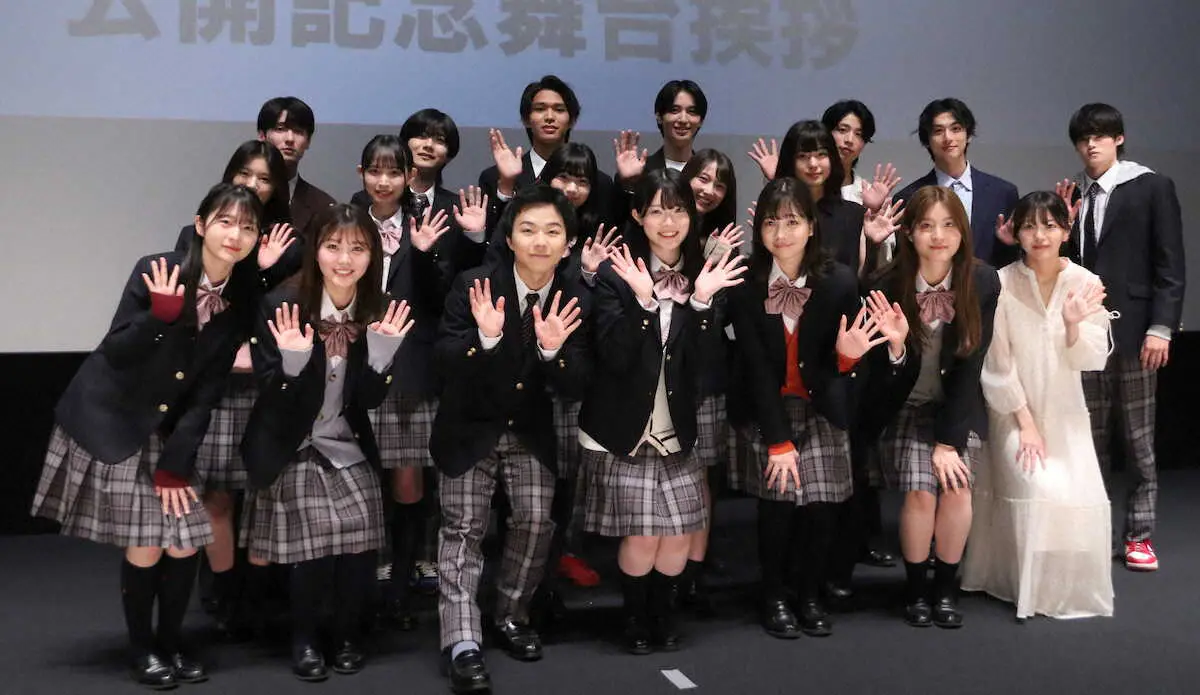 NGT48小越春花　「魔法の映画」との回答に即ツッコミ　映画「こころのふた」東京公開記念舞台あいさつ