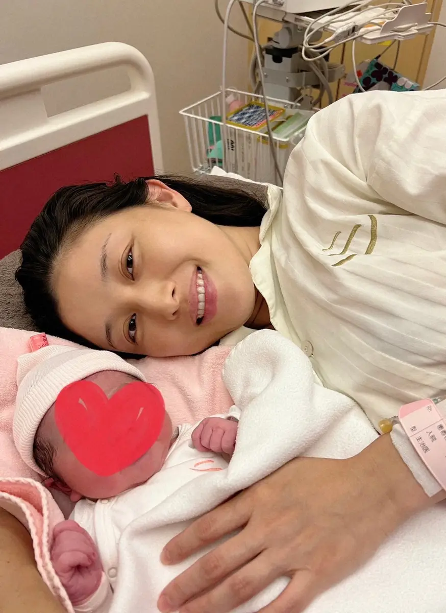 第2子出産を発表した橋本マナミ