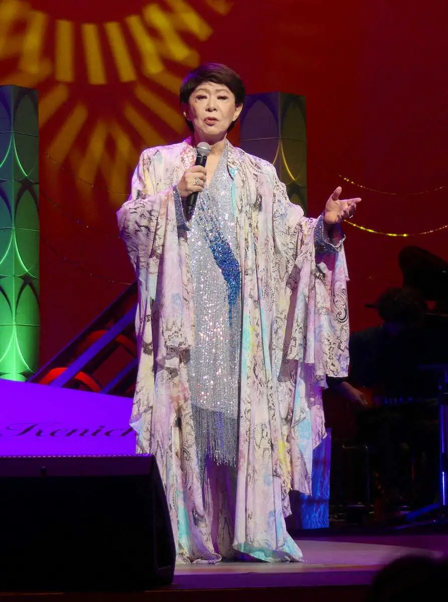 歌手生活60周年記念コンサートを開催した美川憲一