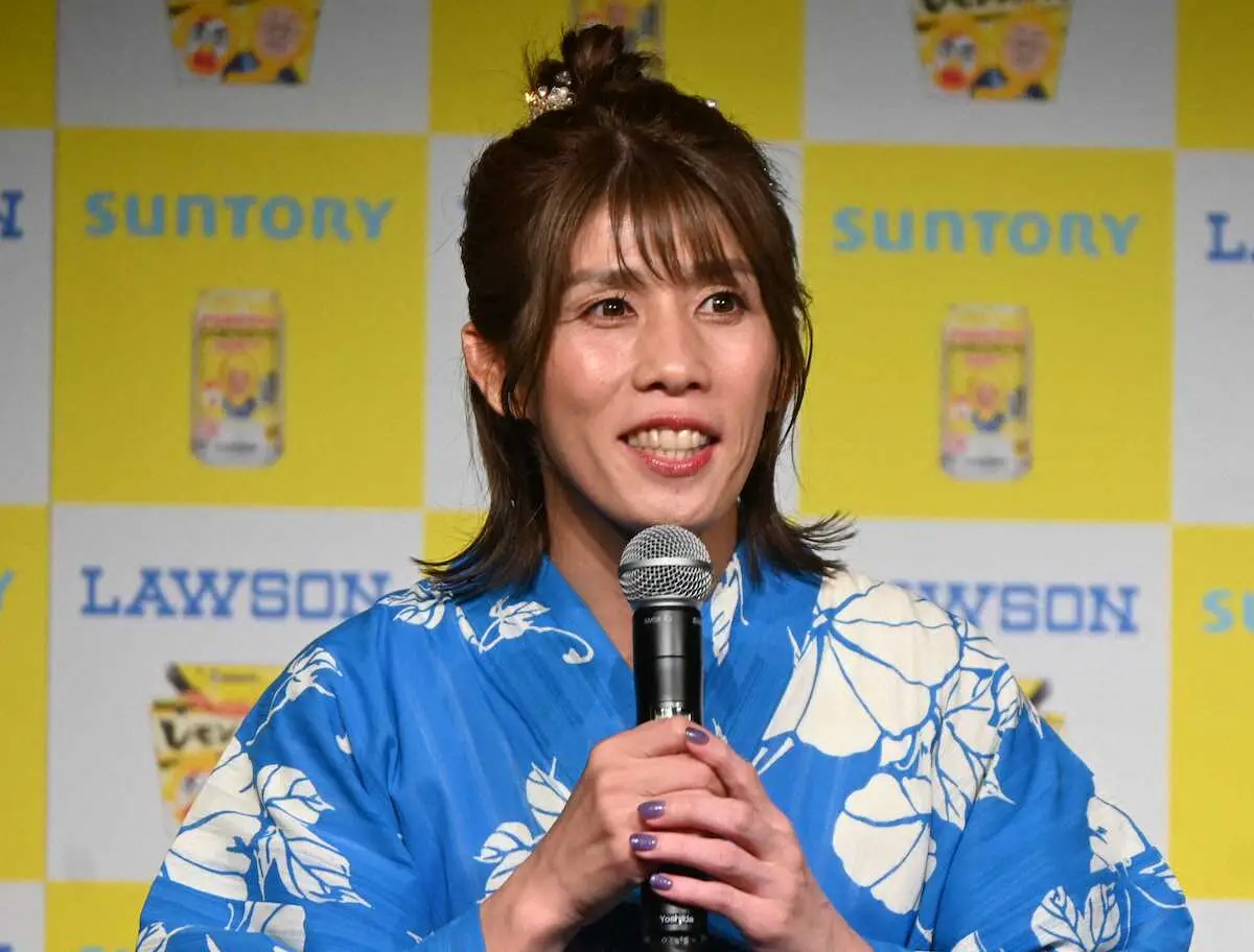 吉田沙保里さん　五輪選手の姿に「感動を頂いている」　猛暑は「スポーツに力をもらって」乗り切る