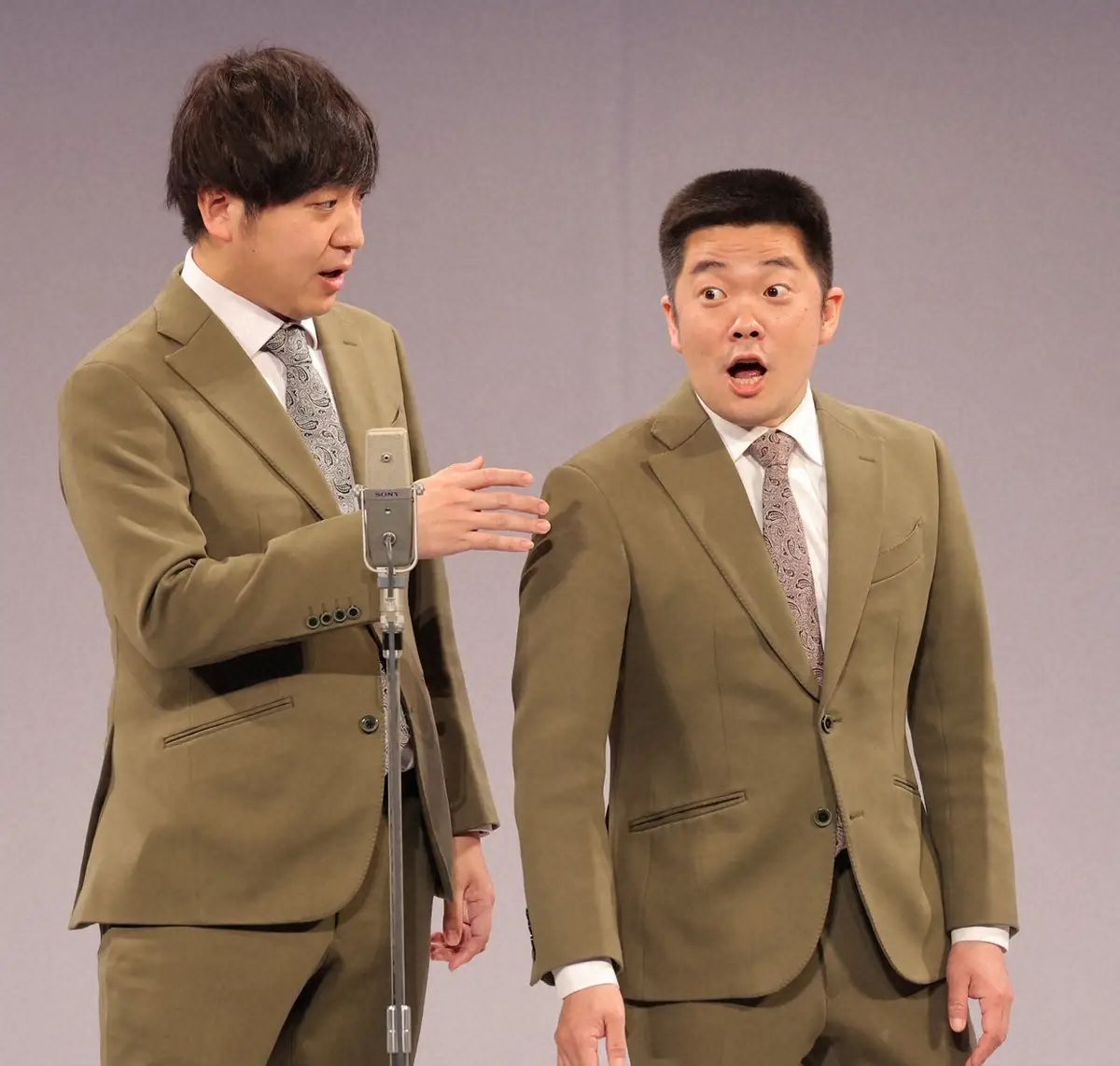 丸亀じゃんごの北村敏輝（左）と安場泰介