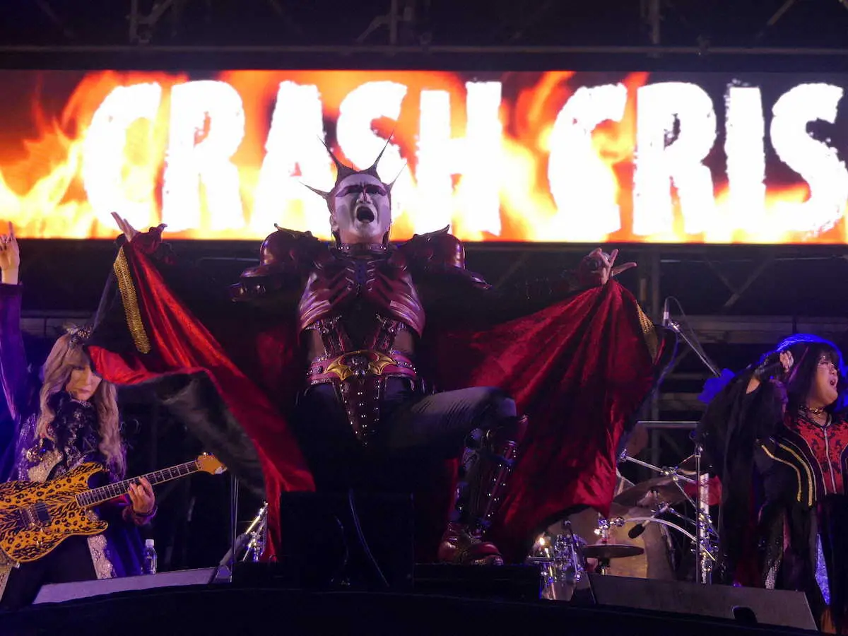 「CRASH　CRISIS」に出演したデーモン閣下（撮影・高原俊太）