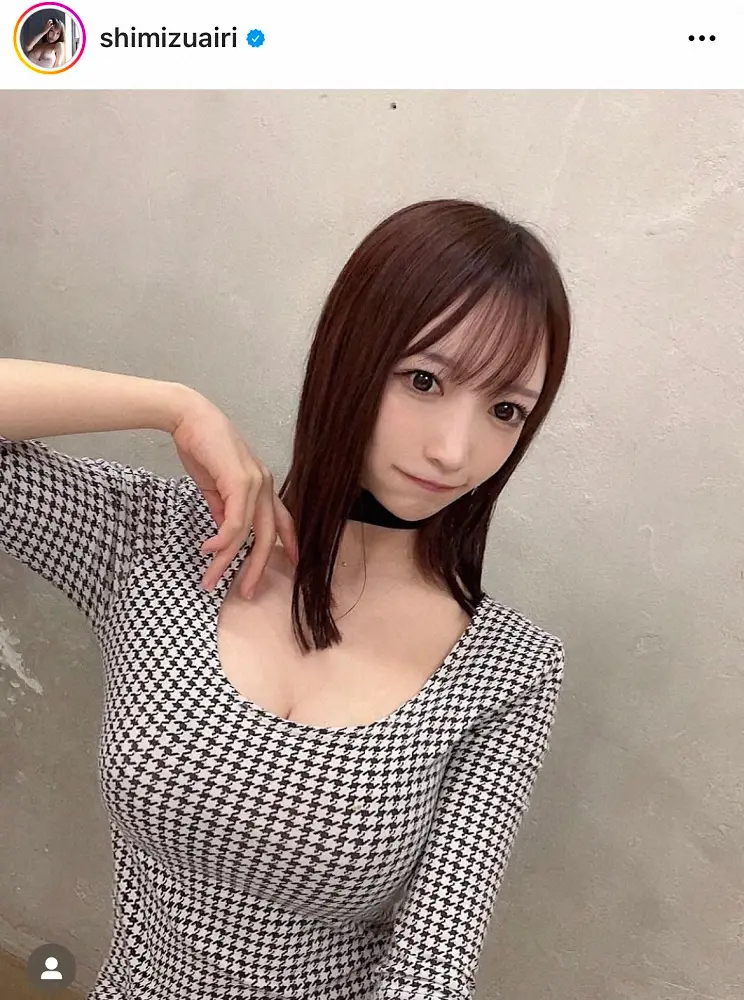 清水あいり公式インスタグラム（shimizuairi）から