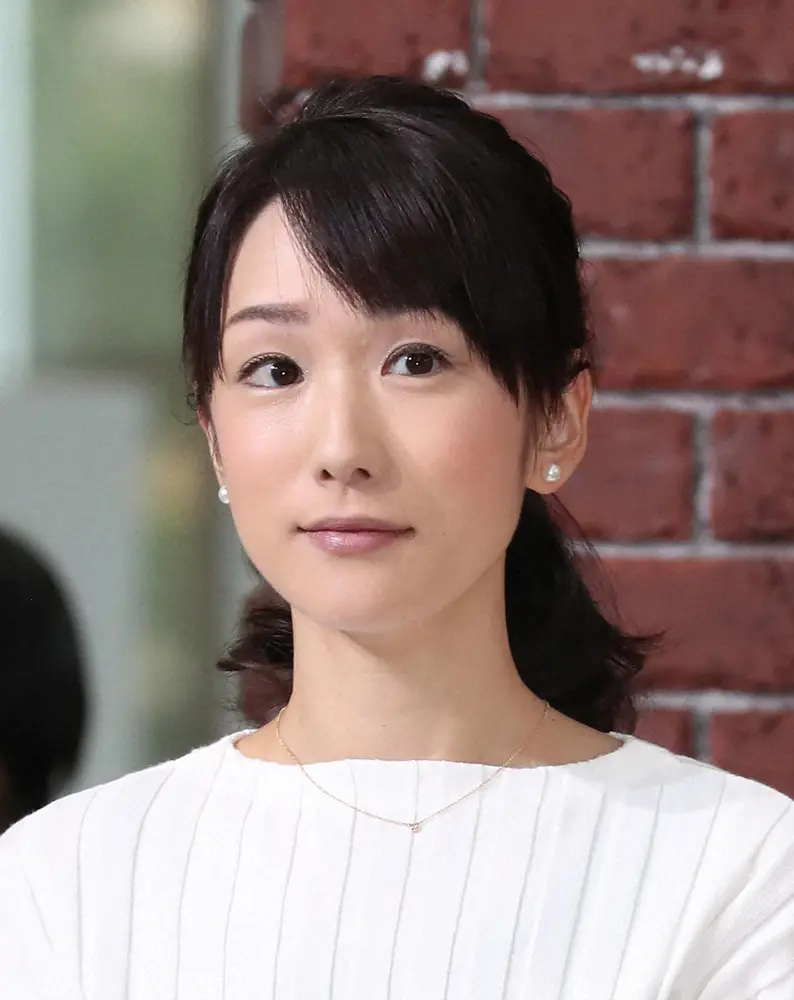 テレ朝・堂真理子アナ「完全に追い抜きました」　13歳長男との2S公開「そんな大きく」「姉と弟？」