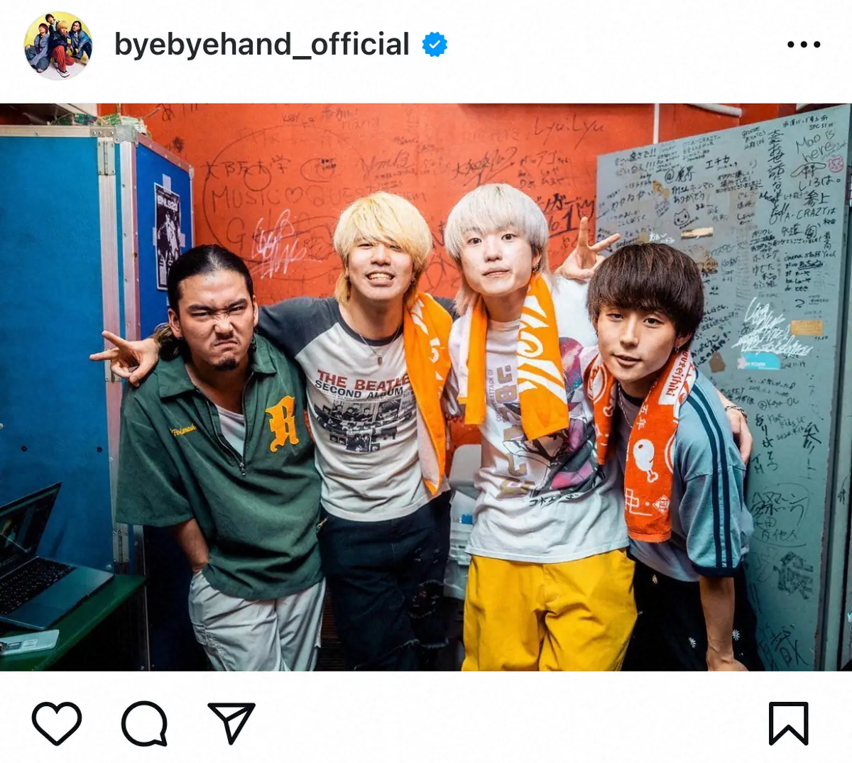 「Bye-Bye-Handの方程式」公式インスタグラム（＠byebyehand_official）から