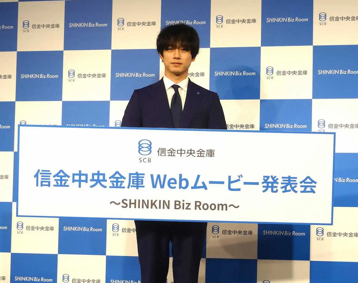 【画像・写真】坂口健太郎　俳優としてかつては“自分自身”が悩みだった「メッキをはっていた」