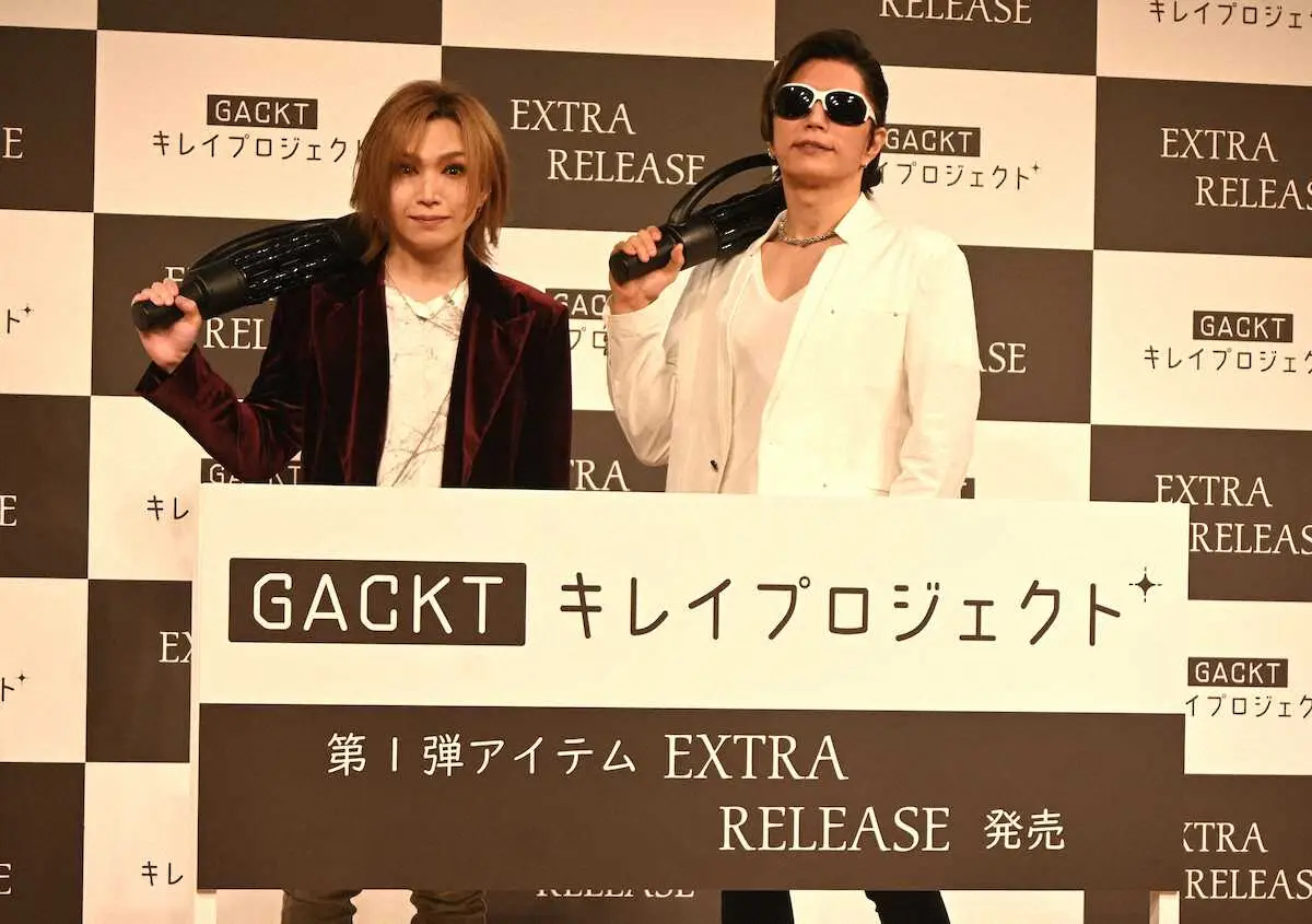 【画像・写真】鬼龍院翔　第1子誕生発表後初の公の場　GACKT出席イベント“呼び出され”困惑「カメラたくさん」