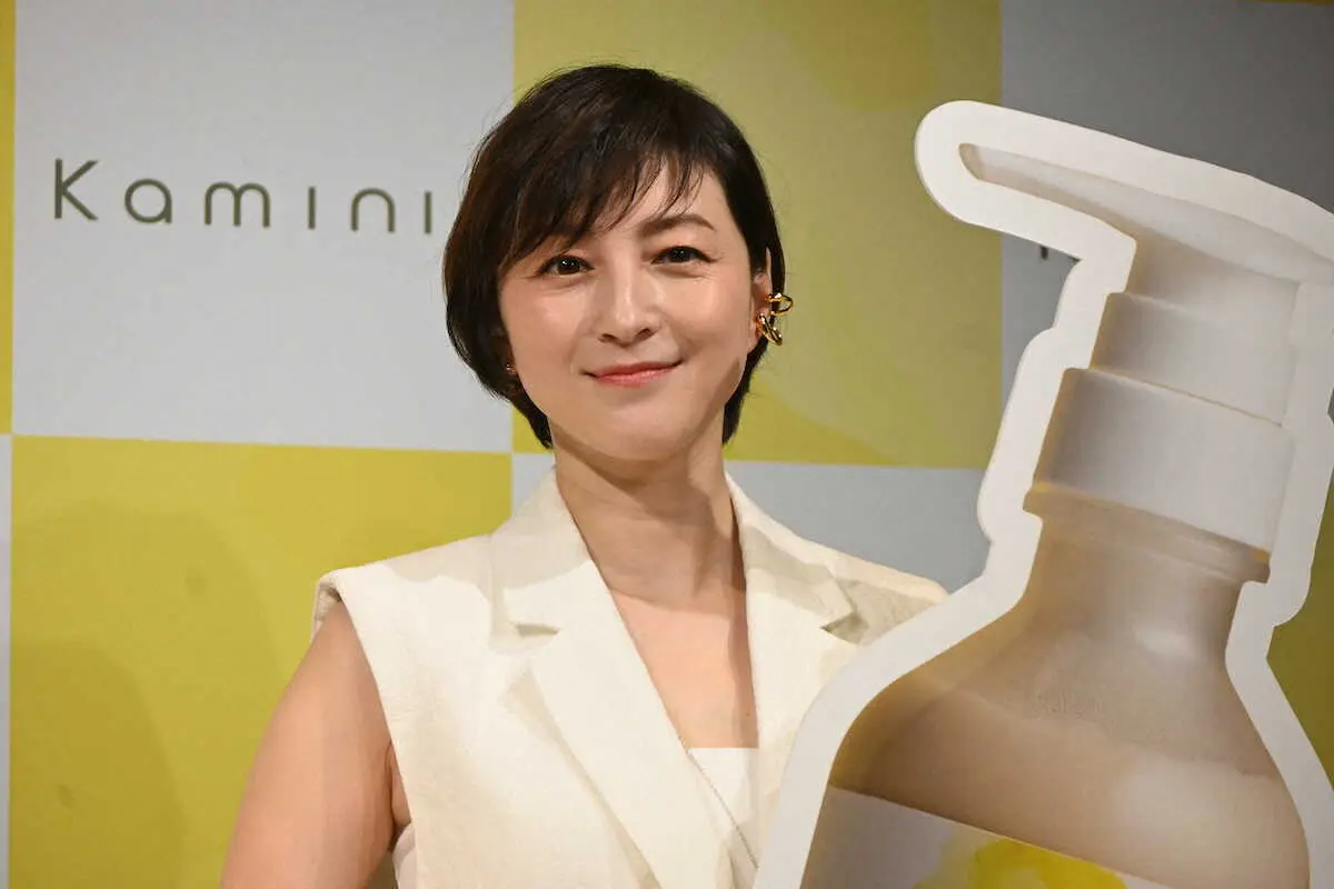 広末涼子　「低刺激」を意識　透明感の秘訣　12月に25年ぶり音楽ライブを開催