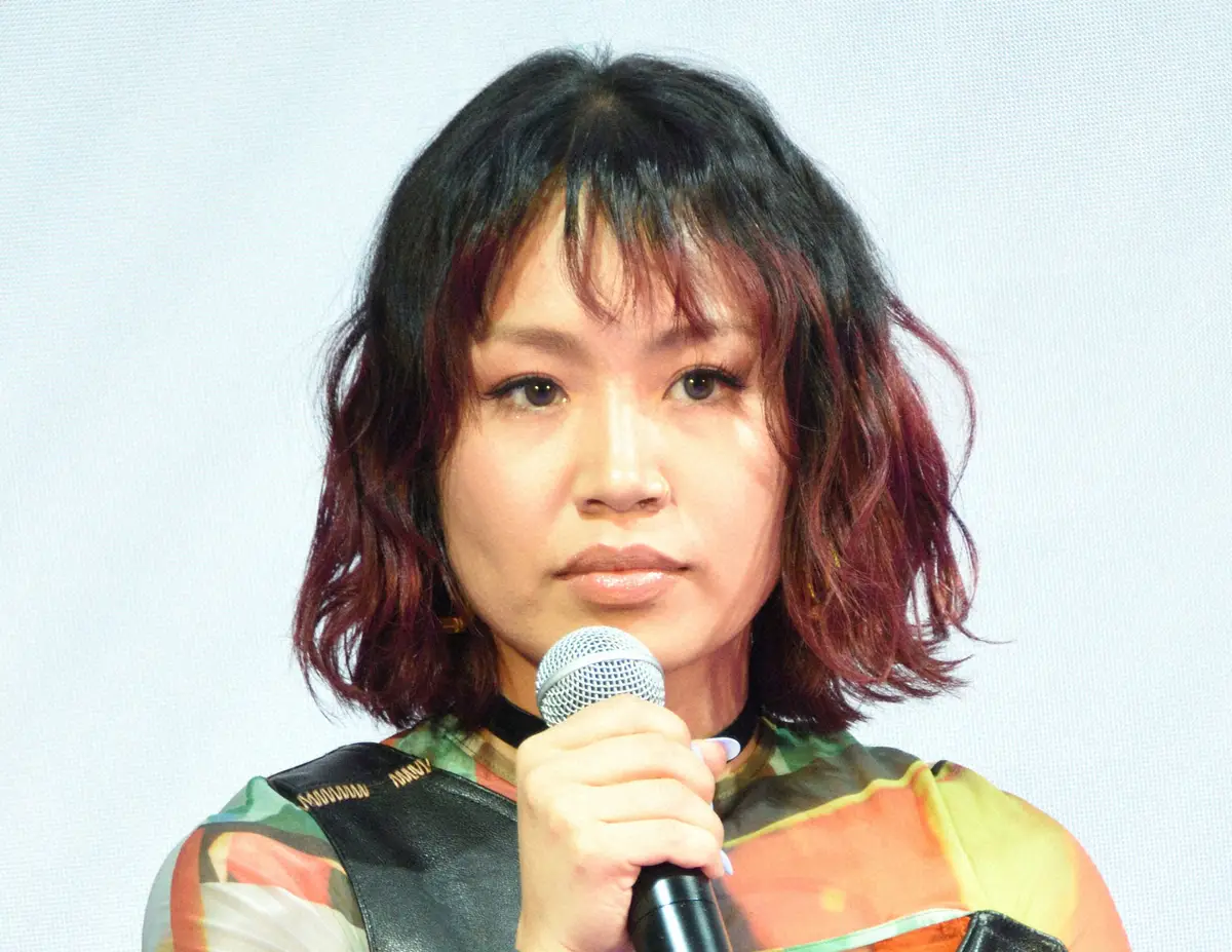 【画像・写真】世界的ダンサー・RIEHATA　初共演で共鳴し、親しくなった大物女優「お家に行かせていただいて」