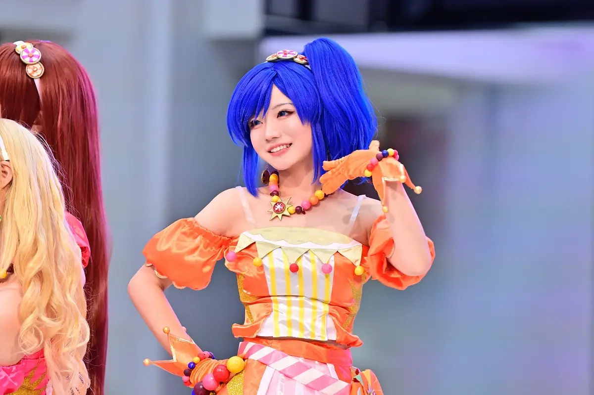 【画像・写真】【コスプレ図鑑】まぶしすぎて泣きそうだよ…百越らい『アイカツ！』霧矢あおい　夢かなえた全力ステージ