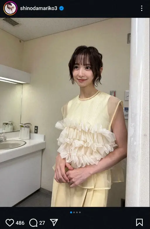 篠田麻里子　黄色いワンピ姿披露に「超キレイ！」「可愛くてきれいでスタイル抜群」「素敵です」