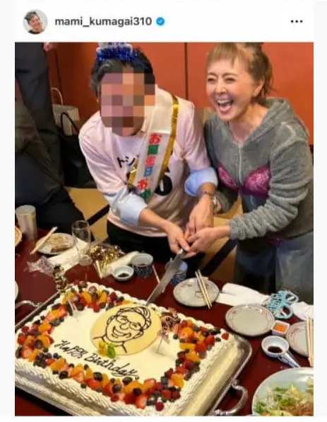 【画像・写真】再々婚の熊谷真実、「昨夜は夫の誕生日」とサプライズでお祝い　夫と2ショットも