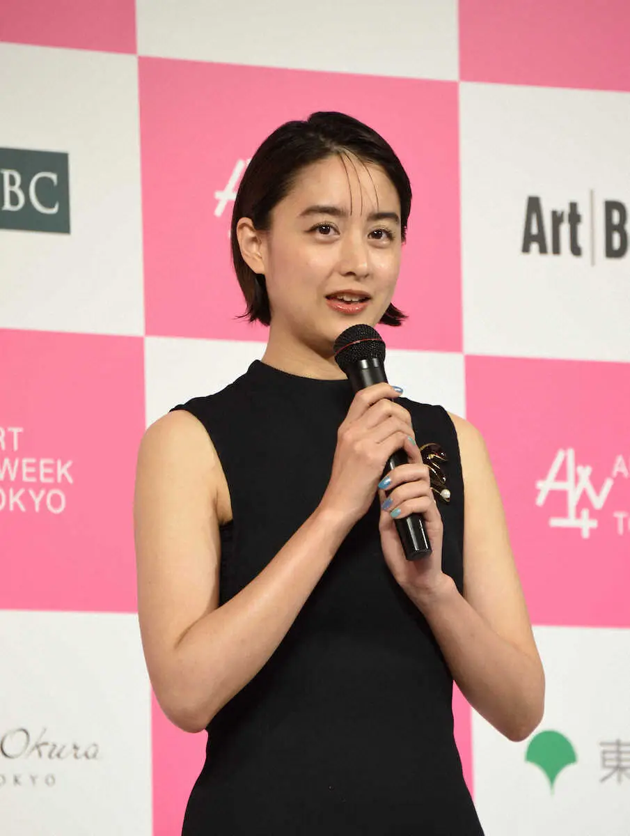 【画像・写真】山本美月　9月下旬の事故から初の公の場　「もうすっかり元気です！」