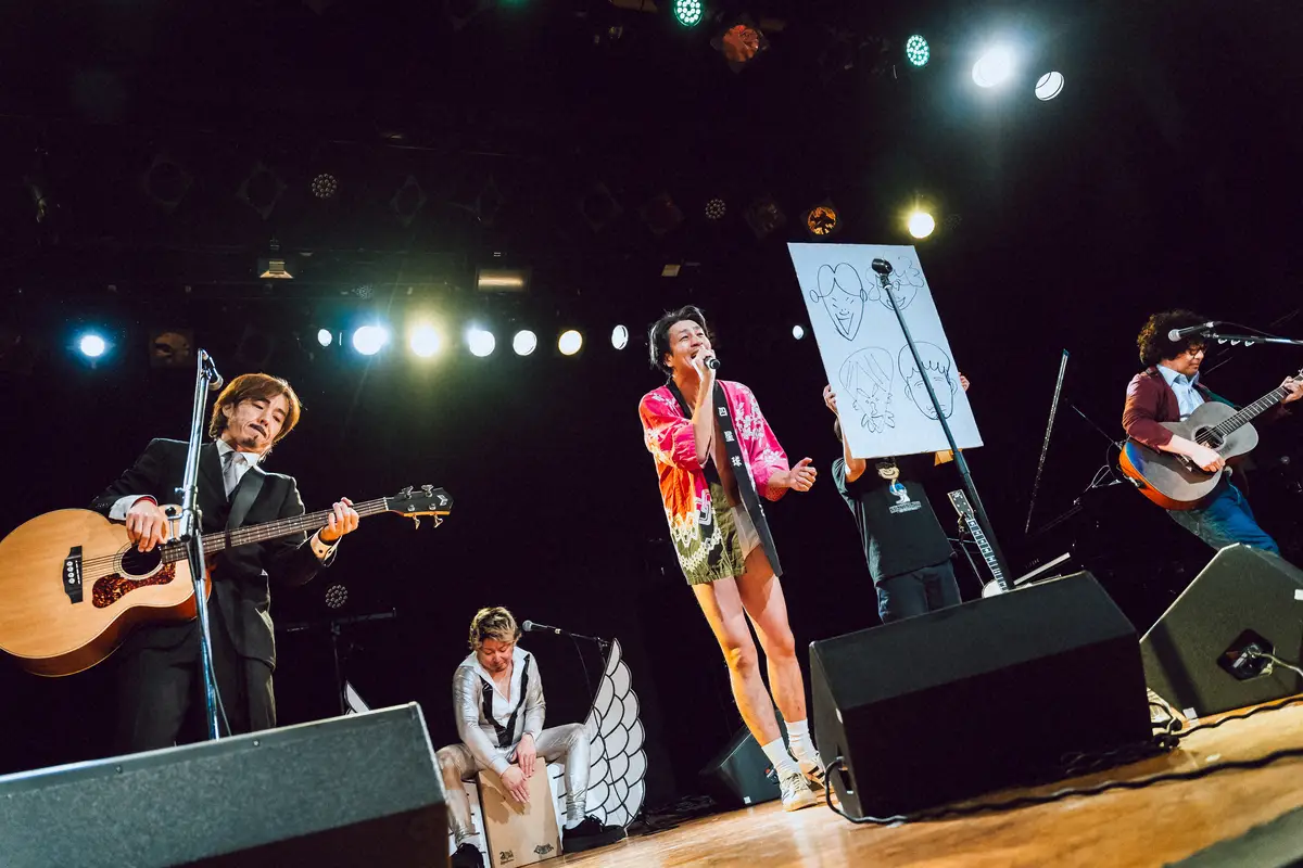 【画像・写真】旧バナナホール閉館2日前イベント　スネオヘアーら感謝の熱唱　最後はアコースティックなのに観客総立ち