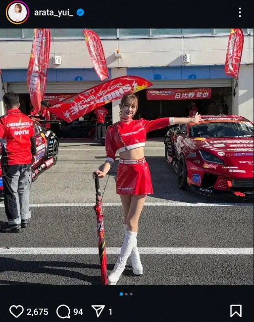 【画像・写真】“美しすぎるラウンドガール”あらた唯　ミニスカ・レースクイーンコス姿披露に「女神」「顔ちっさ」