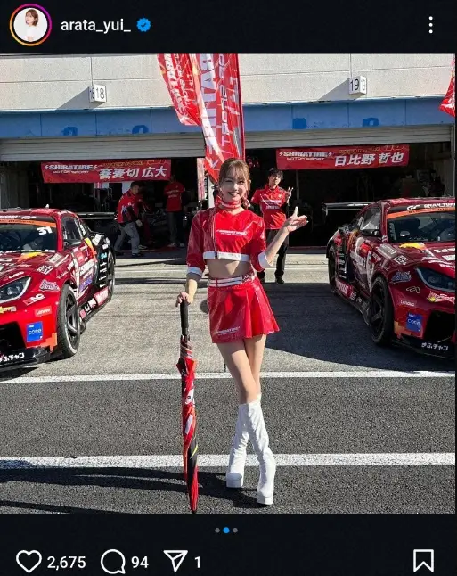 【画像・写真】“美しすぎるラウンドガール”あらた唯　ミニスカ・レースクイーンコス姿披露に「女神」「顔ちっさ」