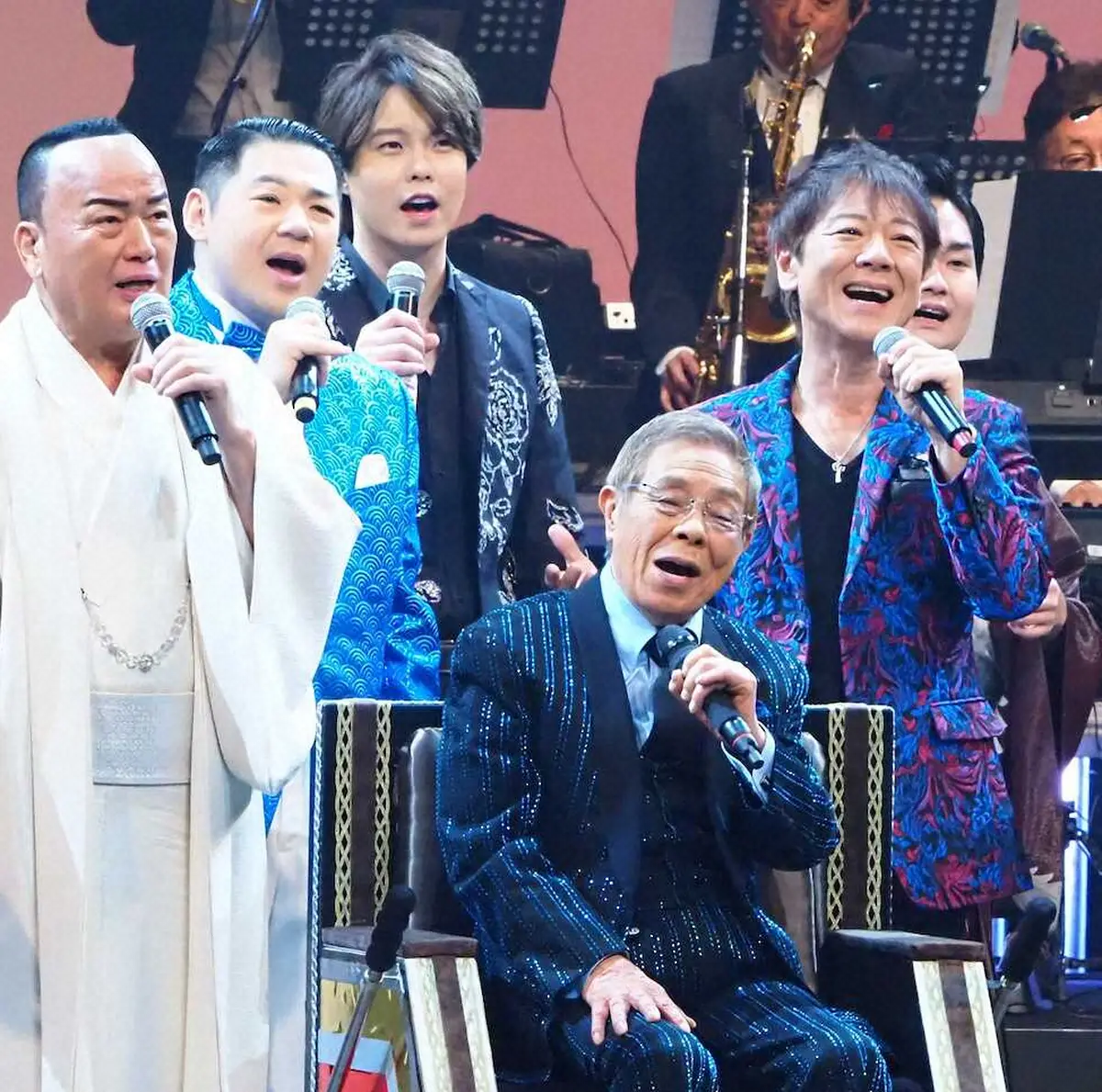 北島三郎「あっという間の88年　100歳まで頑張ろう」　新曲お披露目に後輩歌手29組集結