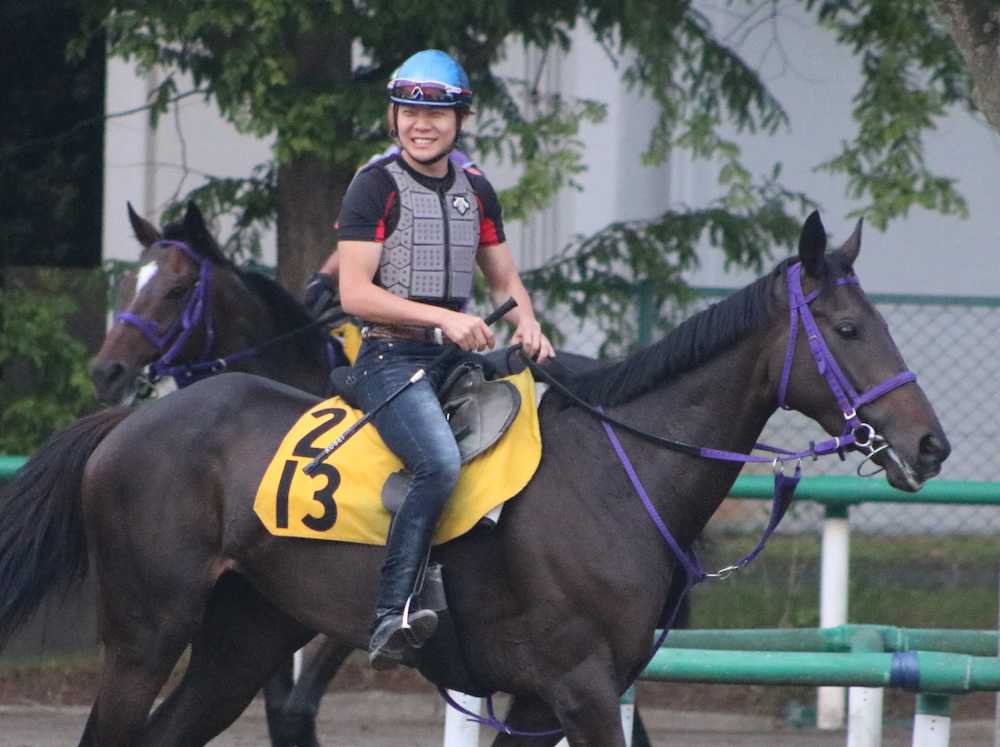 皇成　調教騎乗を再開！落馬骨折から１年ぶり