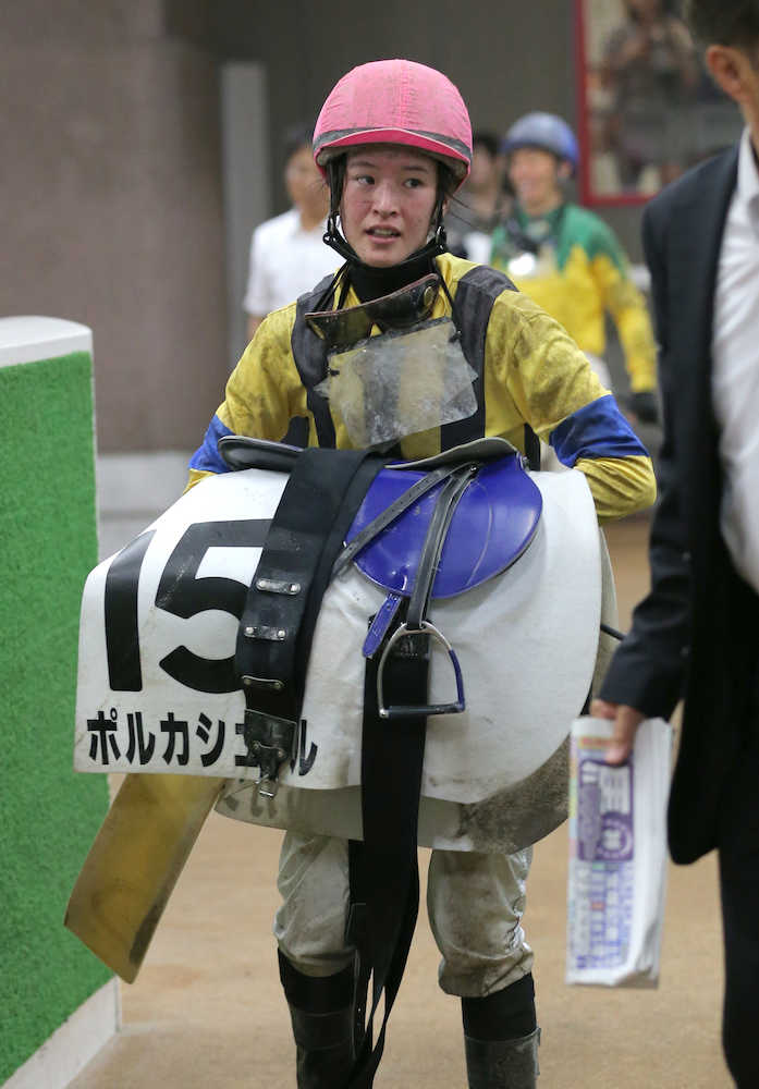 菜七子、５鞍騎乗で最高５着　２４日、東京で３鞍騎乗予定